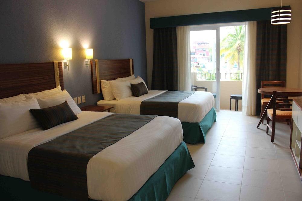 Holiday Inn Huatulco, An Ihg Hotel Санта Крус Уатулко Екстериор снимка
